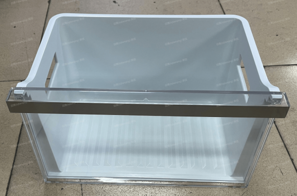 upper freezer basket