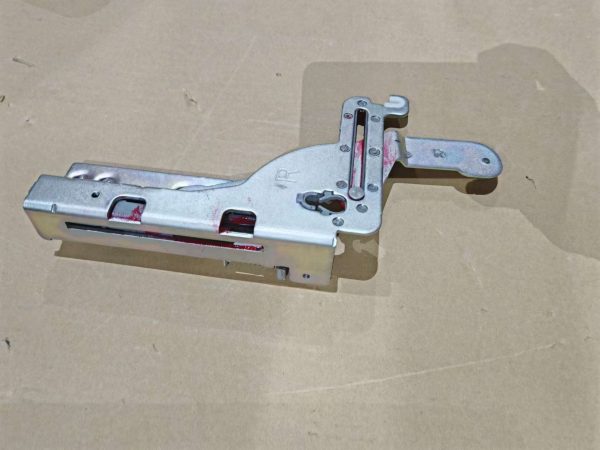 Door Hinge Right