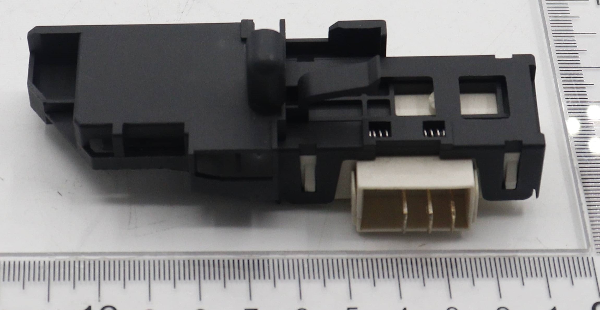 Montering av dørlås